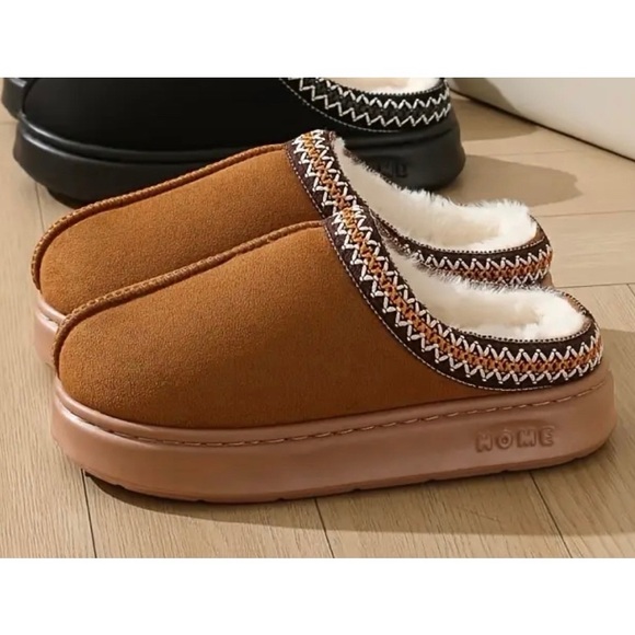 🆕 Brown Faux Suede Trendy Platform Slippers - Picture 2 of 13